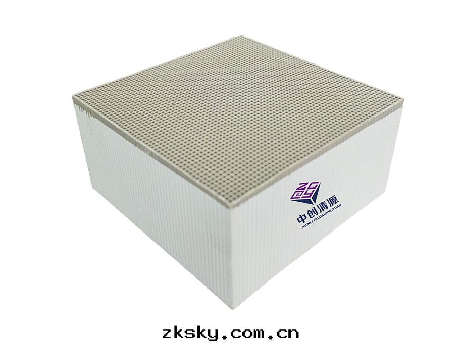 經(jīng)濟常規型